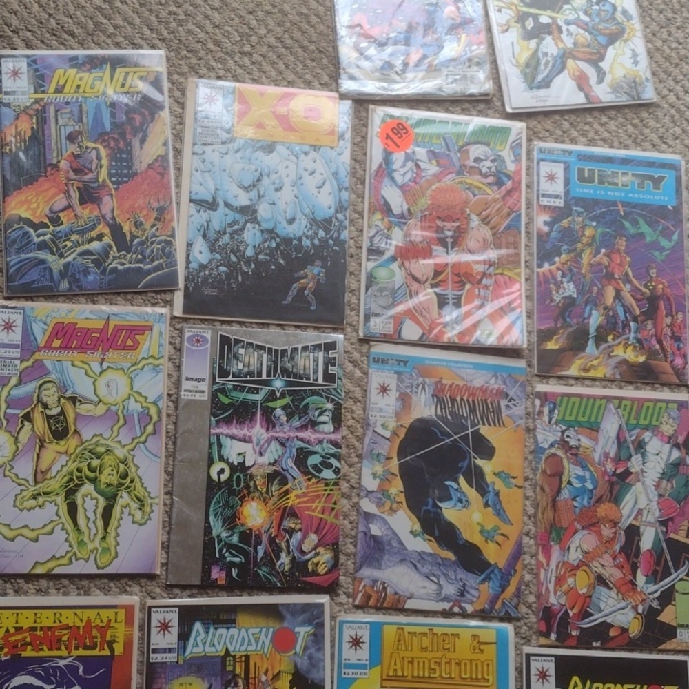 Comics - Picture 3 of 4